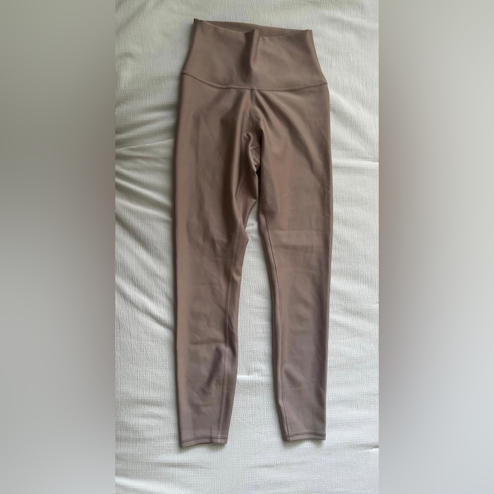 Alo Yoga 7/8 High Waist Airlift Legging
